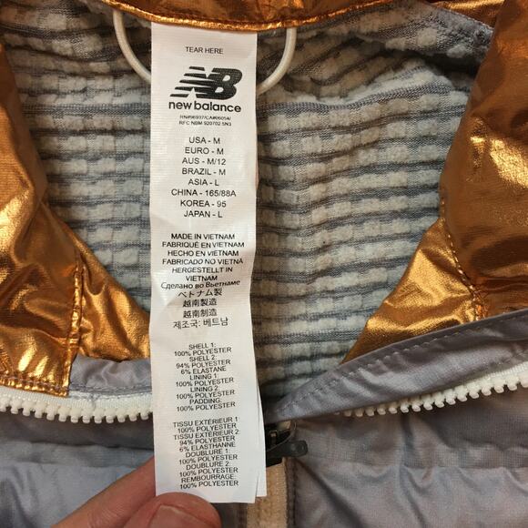 New Balance Thin Puff Vest TCS New York City Marathon Grey / Gold Women Medium - Picture 2 of 6